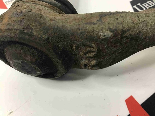 Рульовий наконечник A1643301203 MERCEDES