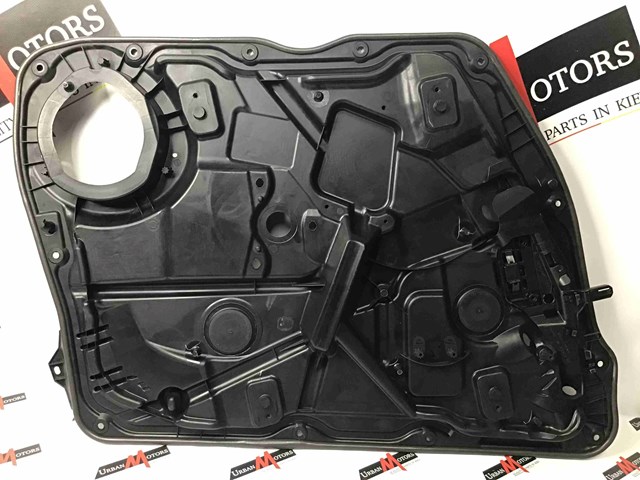 Склопідйомник (механізм переміщення скла) A1667201202 MERCEDES