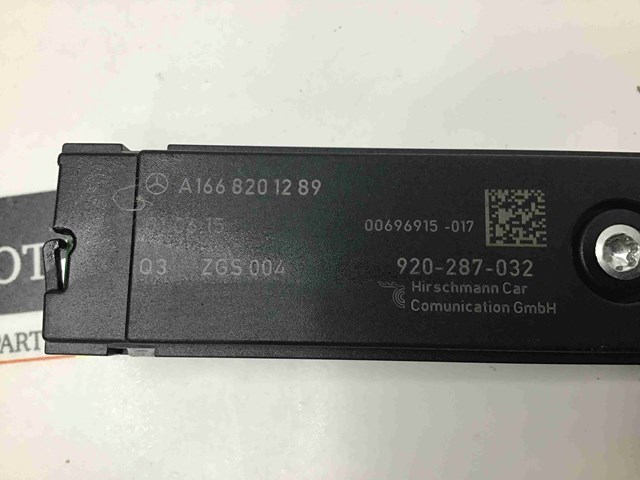 Підсилювач сигналу антени A1668201289 MERCEDES