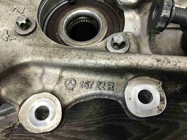 Цапфа - поворотний кулак заднім виходом, A1673572200 MERCEDES
