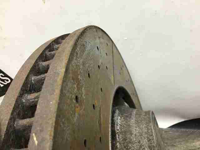 Гальмо дискове переднє A1674213600 MERCEDES