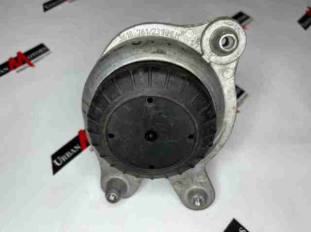 Права подушка мотора A2052406717 MERCEDES