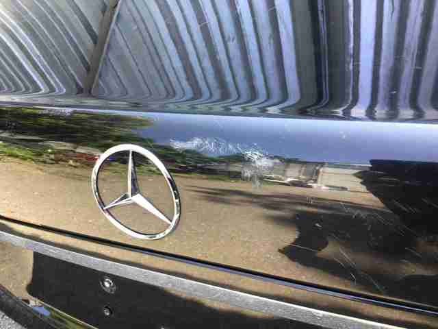 Кришка багажника кузова A2207500675 MERCEDES
