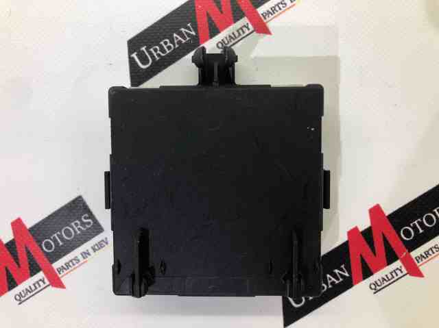 Блок комфорту передніх дверей A2229001809 MERCEDES