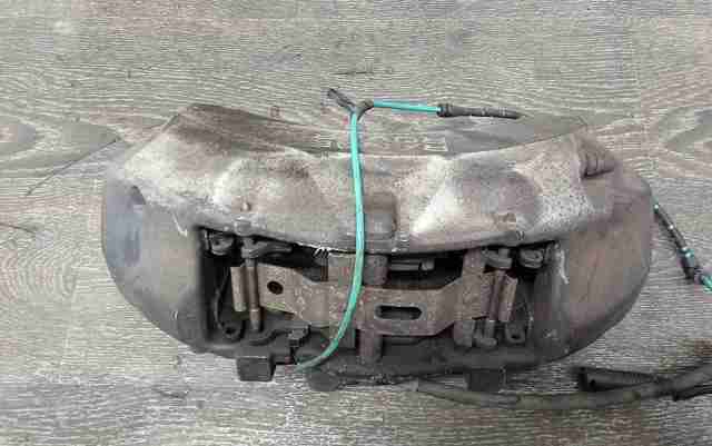 Супорт гальмівний, передній, лівий AH422C534BA LAND ROVER