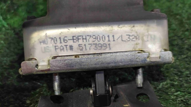 Обмежувач відкриття дверей, задній BFH790011 LAND ROVER