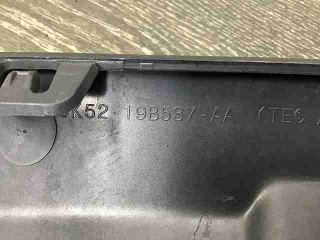Заглушка бампера буксирувального гака, передня CK5219B537AA LAND ROVER