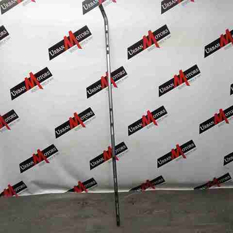 Накладка даху права DBC000022LML LAND ROVER