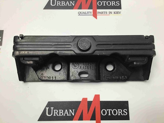 Упор двері задка FQQ000010 LAND ROVER