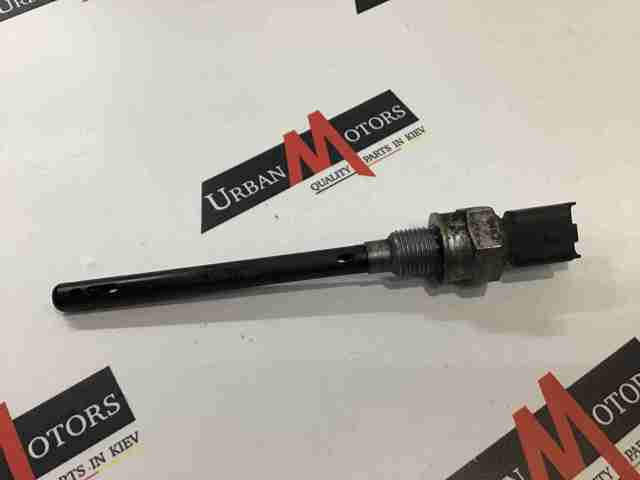 Датчик температури масла двигуна LR001368 LAND ROVER