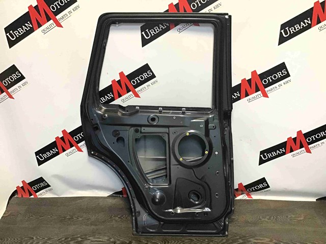 Двері задні, ліві LR005852 LAND ROVER