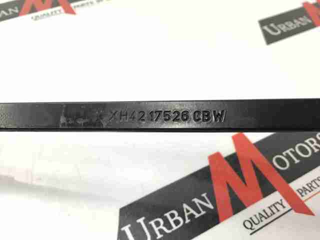 Важіль-поводок склоочисника заднього скла LR012046 LAND ROVER