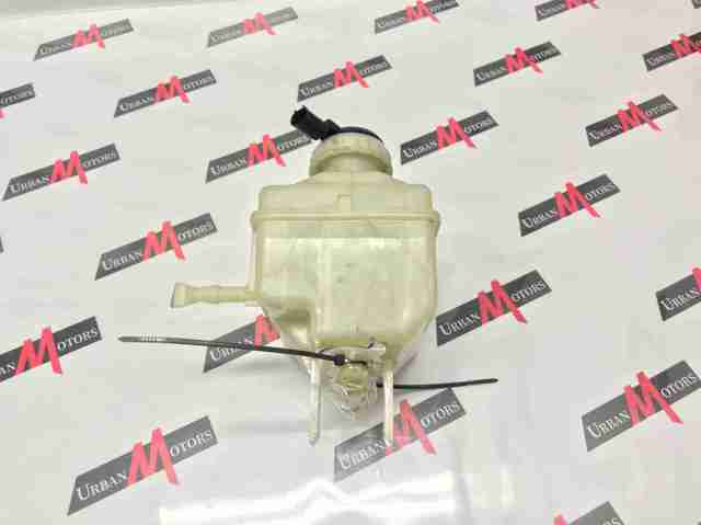 Бачок ГГЦ LR015518 LAND ROVER