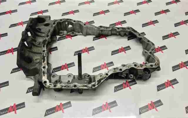 Піддон масляний картера двигуна, верхня частина LR022280 LAND ROVER