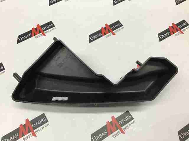 Кріплення бампера переднього LR026531 LAND ROVER