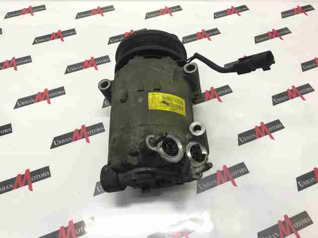 Компресор кондиціонера LR027788 LAND ROVER