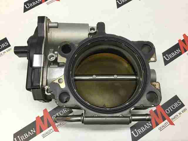 Дросільна заслінка в зборі LR035563 JAGUAR