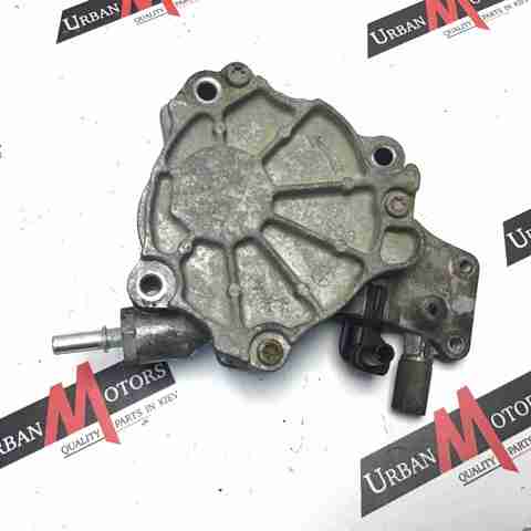 Насос вакуумний LR037627 LAND ROVER