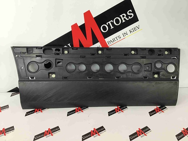 Молдинг задніх правих дверей, нижній LR038855 LAND ROVER