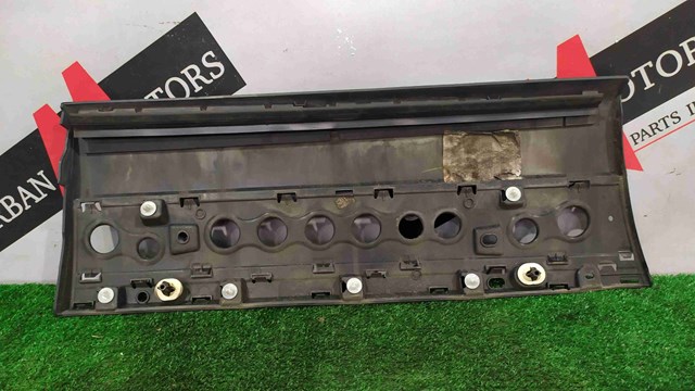 Накладка задніх лівих дверей, нижня LR038856 LAND ROVER
