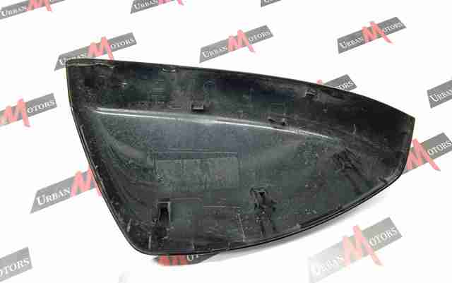 Накладка лівого дзеркала заднього виду LR048354 LAND ROVER