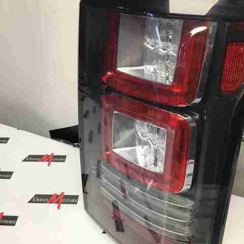 Задній правий стоп LR055103 LAND ROVER