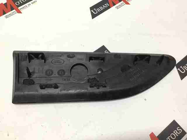 Молдинг переднього лівого крила LR058538 LAND ROVER