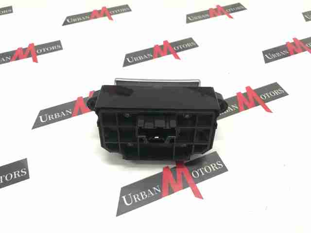 Клавіша електромеханічного гальма стоянки LR060857 LAND ROVER
