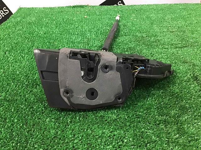 Замок дверей водія LR063615 LAND ROVER