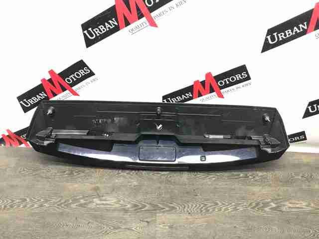 Спойлер 3/5-х, задніх дверей LR070973 LAND ROVER