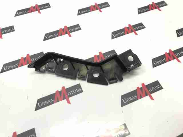Направляюча переднього бампера, права LR077882 LAND ROVER