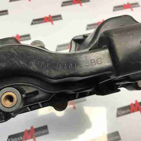 Кришка клапанів LR079590 LAND ROVER
