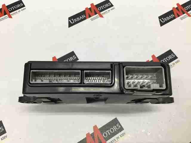 Датчик безключового доступу дверей (приймач ключа) LR080744 LAND ROVER