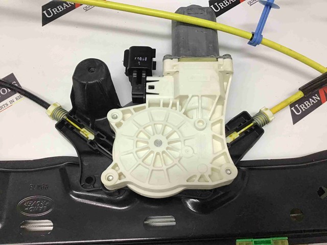 Склопідйомник задніх лівих дверей LR093204 LAND ROVER