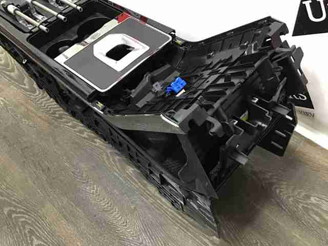 Борода торпеди LR131181 LAND ROVER