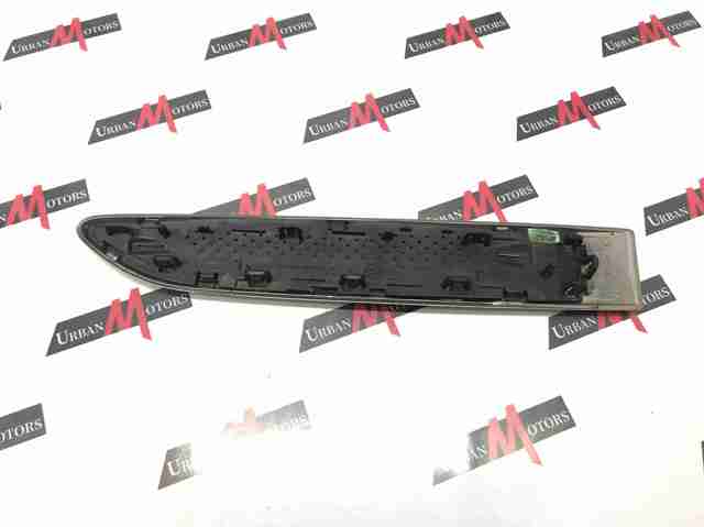Молдинг переднього правого крила T2H22684 JAGUAR