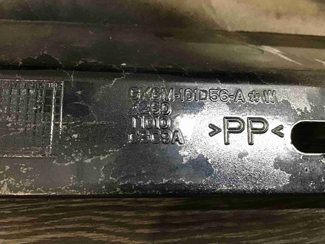 Накладка зовнішня (молдинг) порога, правий T2H32253LML JAGUAR