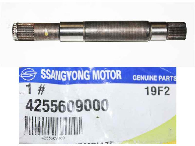 Піввісь передня, права 4255609000 SSANG YONG