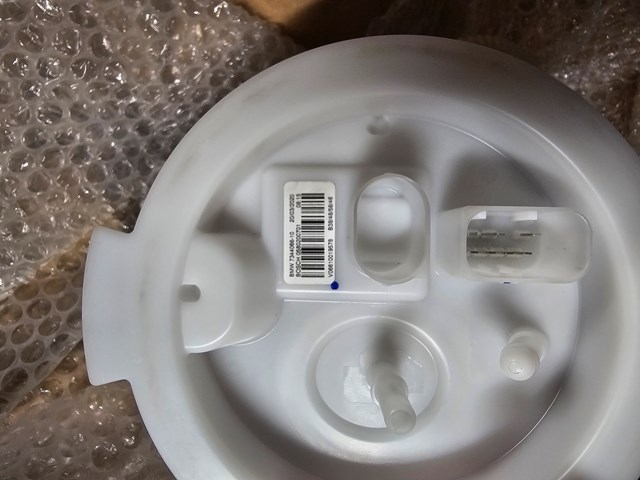 Паливний насос 16117344066 BMW