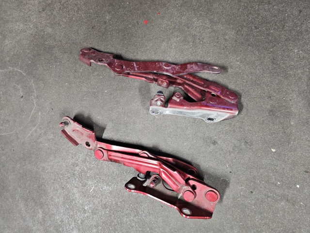 Кріплення кришки багажника 5923A014 MITSUBISHI