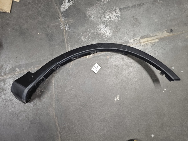 Молдинг передньої арки колеса, правий 7560142130 TOYOTA