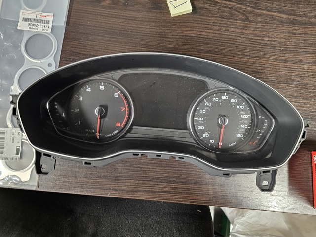 Покажчик напруги (вольтметр) 80A920870B VAG
