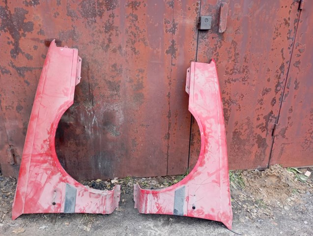 Переднє праве крило 3343280 VOLVO