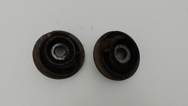 Подушка амортизатора переднього 4D0412377F VAG