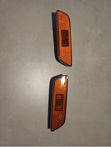 Покажчики повороту (передні) 9188264 VOLVO