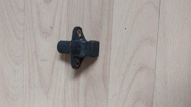 Датчик положення розподільного валу A0031539128 MERCEDES
