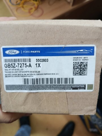 Сальник хвостовика редуктора заднього моста GB5Z7275A FORD