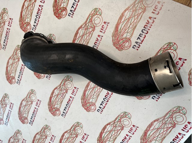 Шланг/патрубок інтеркуллера, верхній лівий 11884414 BMW