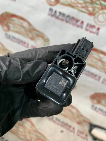 Датчик подушки безпеки 13593676 GM