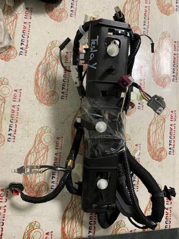 Джгут проводів багажного відсіку 148905502D Tesla Model